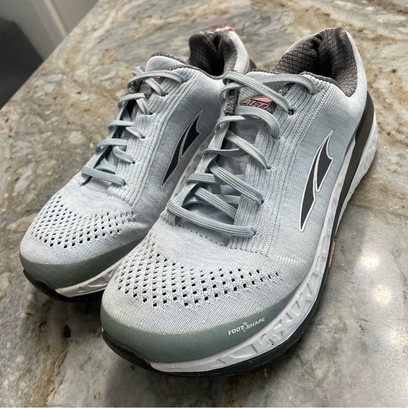 ALTRA Women's Paradigm 4.5 Road Running Shoes Size 9 - Picture 3 of 11